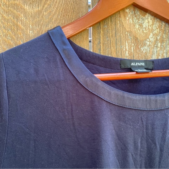 ALFANI Womens Navy Round Neck Flowy Short Sleeve Shirt Size Large - Picture 4 of 9